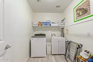 5812 W Columbine Dr, Glendale, AZ 85304 - Photo 38