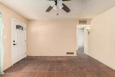 11818 N 25th Avenue, Phoenix, AZ 85029 - Photo 10