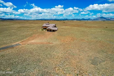 8992 Barrel Mesa Road, Prescott Valley, AZ 86315 - Photo 2