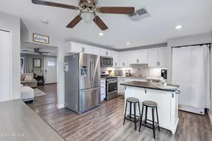 14251 N 37th Way, Phoenix, AZ 85032 - Photo 10