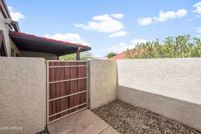 13636 N Hamilton Drive #102, Fountain Hills, AZ 85268 - Photo 32