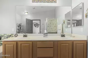 840 S Pineview Dr, Chandler, AZ 85226 - Photo 10