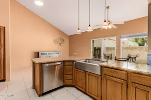 10050 E San Bernardo Dr, Scottsdale, AZ 85258 - Photo 10