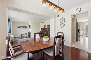 8231 E Jackrabbit Rd, Scottsdale, AZ 85250 - Photo 16