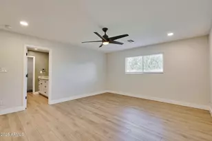 8708 E Jackrabbit Rd, Scottsdale, AZ 85250 - Photo 12