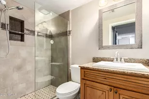 930 N Mesa Dr, Mesa, AZ 85201 - Photo 14