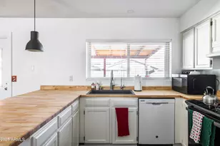 1006 W Riviera Cir, Tempe, AZ 85282 - Photo 14