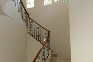 2718 E Hampton Ln, Gilbert, AZ 85295 - Photo 6