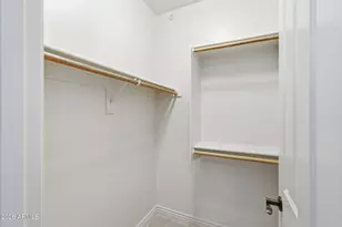 2718 E Hampton Ln, Gilbert, AZ 85295 - Photo 20