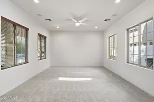 2718 E Hampton Ln, Gilbert, AZ 85295 - Photo 6