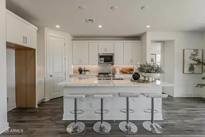 11857 N Luckenbach Street, Surprise, AZ 85388 - Photo 2