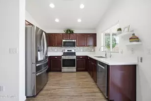 2046 W Appaloosa Way, San Tan Valley, AZ 85144 - Photo 10