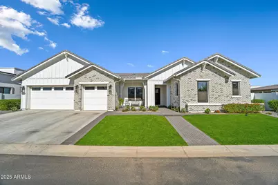 20546 E Indiana Avenue, Queen Creek, AZ 85142 - Photo 2