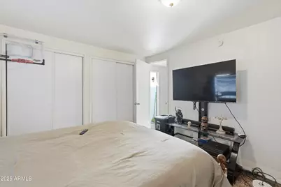 233 E Villa Rita Drive, Phoenix, AZ 85022 - Photo 24