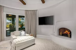 10460 E Palo Brea Dr, Scottsdale, AZ 85262 - Photo 30