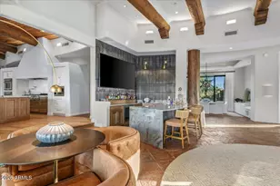 10460 E Palo Brea Dr, Scottsdale, AZ 85262 - Photo 16