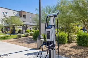 28201 N Black Canyon Hwy, Phoenix, AZ 85085 - Photo 18