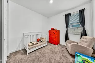 12451 W Kaler Dr, Glendale, AZ 85307 - Photo 16