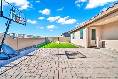 12451 W Kaler Drive, Glendale, AZ 85307 - Photo 24