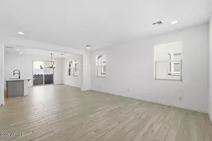 10046 W Piccadilly Rd, Avondale, AZ 85392 - Photo 14