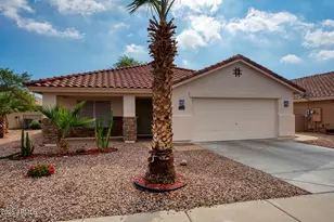 23171 W Shadow Dr, Buckeye, AZ 85326 - Photo 2