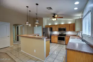 23171 W Shadow Dr, Buckeye, AZ 85326 - Photo 12