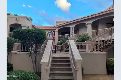 9151 W Greenway Road #152, Peoria, AZ 85381 - Photo 2