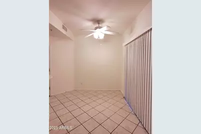 9151 W Greenway Road #152, Peoria, AZ 85381 - Photo 8