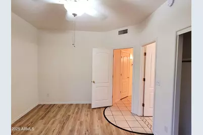 9151 W Greenway Road #152, Peoria, AZ 85381 - Photo 12