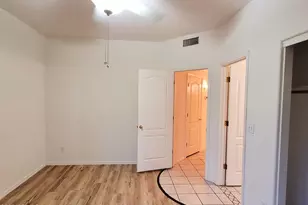 9151 W Greenway Rd, Peoria, AZ 85381 - Photo 12