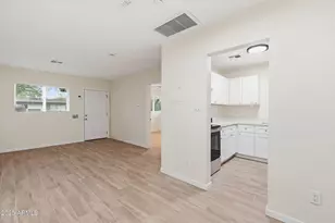 1801 N 18th St, Phoenix, AZ 85006 - Photo 4