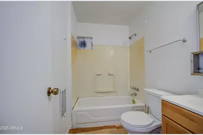 1050 W Buist Avenue, Phoenix, AZ 85041 - Photo 26