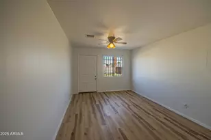 1050 W Buist Ave, Phoenix, AZ 85041 - Photo 22