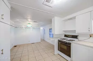 1050 W Buist Ave, Phoenix, AZ 85041 - Photo 16