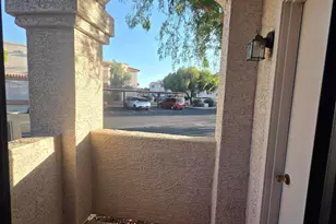 9151 W Greenway Rd, Peoria, AZ 85381 - Photo 16