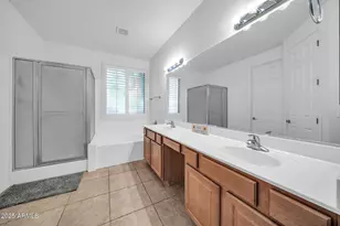 14432 W Hearn Rd, Surprise, AZ 85379 - Photo 24