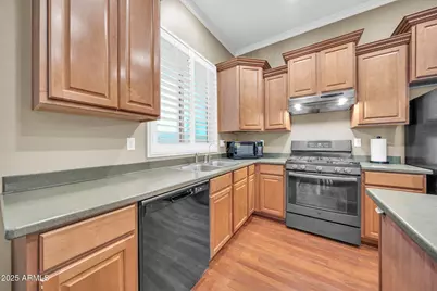 14432 W Hearn Road, Surprise, AZ 85379 - Photo 14