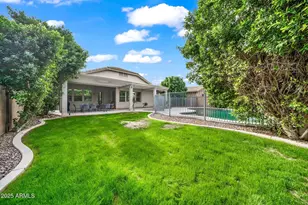 14432 W Hearn Rd, Surprise, AZ 85379 - Photo 34