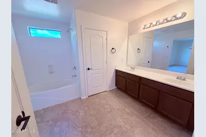 37911 N Luke Lane, San Tan Valley, AZ 85140 - Photo 18