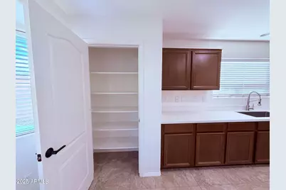 37911 N Luke Lane, San Tan Valley, AZ 85140 - Photo 4