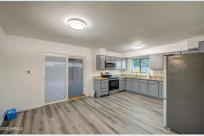 5539 W Wilshire Drive, Phoenix, AZ 85035 - Photo 16