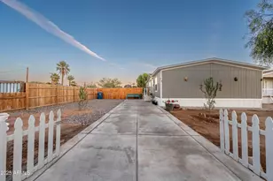 320 5th Ave E, Buckeye, AZ 85326 - Photo 4