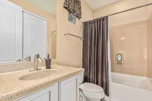 3615 E Salter Dr, Phoenix, AZ 85050 - Photo 32