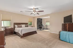 3615 E Salter Dr, Phoenix, AZ 85050 - Photo 10