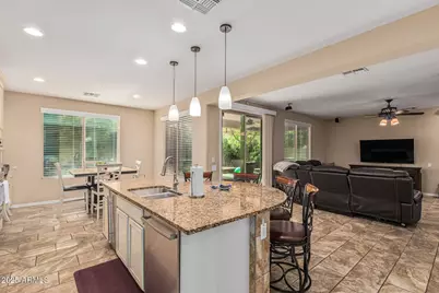 3615 E Salter Drive, Phoenix, AZ 85050 - Photo 4