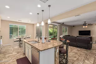 3615 E Salter Dr, Phoenix, AZ 85050 - Photo 4