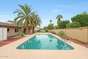 110 W Las Palmaritas Dr, Phoenix, AZ 85021 - Photo 26