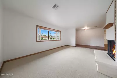 110 W Las Palmaritas Drive, Phoenix, AZ 85021 - Photo 4
