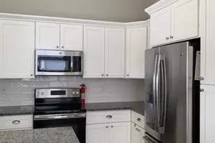 1373 W Kesler Ln, Chandler, AZ 85224 - Photo 6