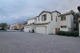 2160 W Barwick Dr, Phoenix, AZ 85085 - Photo 36